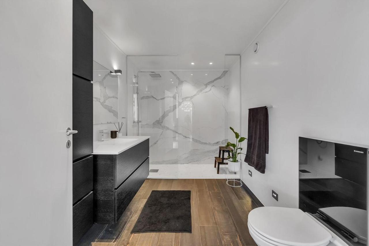 Kais Sauna, Jacuzzi, Cinema And Balcony House! Central Location Tromsø Zewnętrze zdjęcie