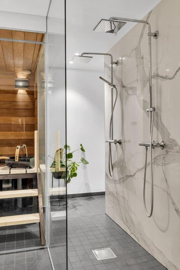 Kais Sauna, Jacuzzi, Cinema And Balcony House! Central Location Tromsø Zewnętrze zdjęcie